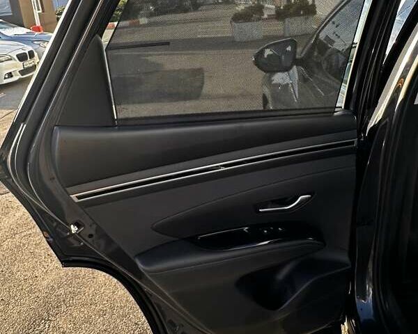 Серый Хендай Туксон, объемом двигателя 1.6 л и пробегом 65 тыс. км за 33500 $, фото 12 на Automoto.ua