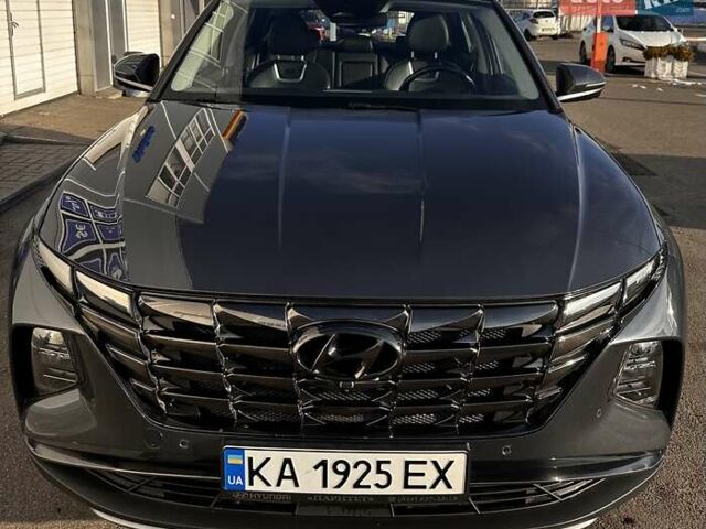 Серый Хендай Туксон, объемом двигателя 1.6 л и пробегом 65 тыс. км за 33500 $, фото 1 на Automoto.ua