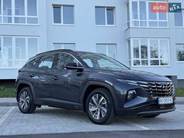 Серый Хендай Туксон, объемом двигателя 1.6 л и пробегом 57 тыс. км за 27700 $, фото 7 на Automoto.ua