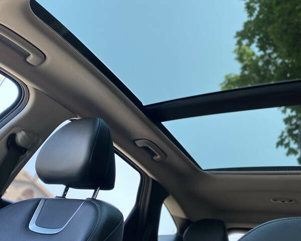 Серый Хендай Туксон, объемом двигателя 1.6 л и пробегом 28 тыс. км за 31999 $, фото 33 на Automoto.ua