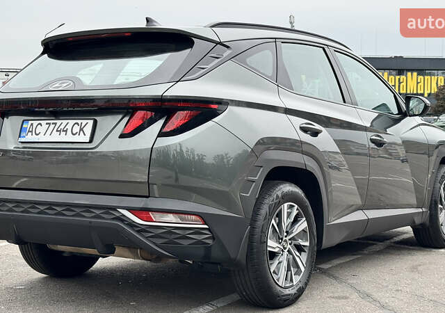 Сірий Хендай Туксон, об'ємом двигуна 2 л та пробігом 102 тис. км за 22500 $, фото 7 на Automoto.ua