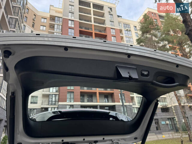 Сірий Хендай Туксон, об'ємом двигуна 2 л та пробігом 94 тис. км за 23500 $, фото 15 на Automoto.ua