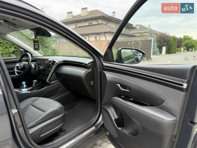 Серый Хендай Туксон, объемом двигателя 2 л и пробегом 36 тыс. км за 26850 $, фото 44 на Automoto.ua