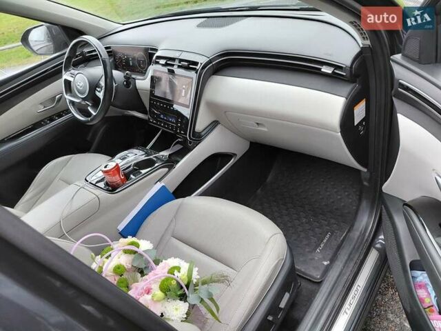 Сірий Хендай Туксон, об'ємом двигуна 1.6 л та пробігом 149 тис. км за 28890 $, фото 22 на Automoto.ua