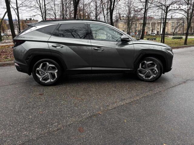 Серый Хендай Туксон, объемом двигателя 1.6 л и пробегом 105 тыс. км за 29990 $, фото 6 на Automoto.ua