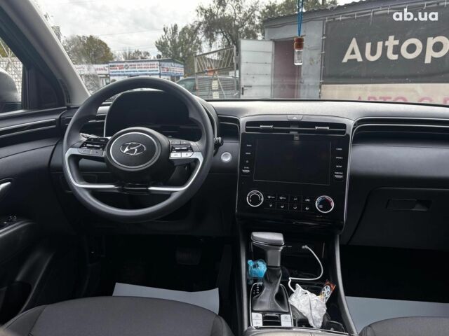 Серый Хендай Туксон, объемом двигателя 2.5 л и пробегом 28 тыс. км за 26990 $, фото 29 на Automoto.ua