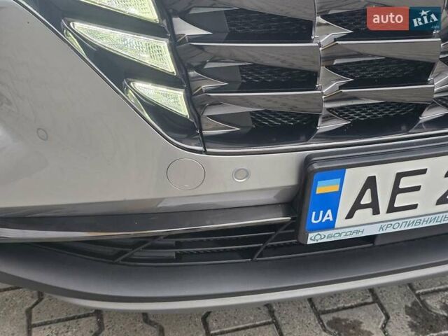 Серый Хендай Туксон, объемом двигателя 2 л и пробегом 39 тыс. км за 30500 $, фото 101 на Automoto.ua