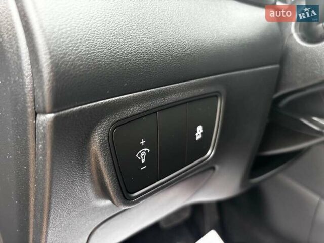 Серый Хендай Туксон, объемом двигателя 2.5 л и пробегом 28 тыс. км за 26990 $, фото 21 на Automoto.ua