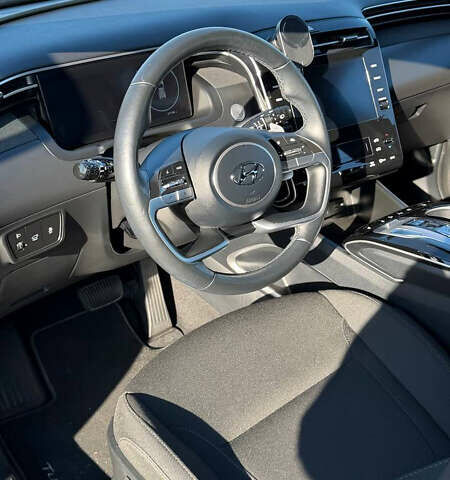 Сірий Хендай Туксон, об'ємом двигуна 1.6 л та пробігом 68 тис. км за 30000 $, фото 8 на Automoto.ua