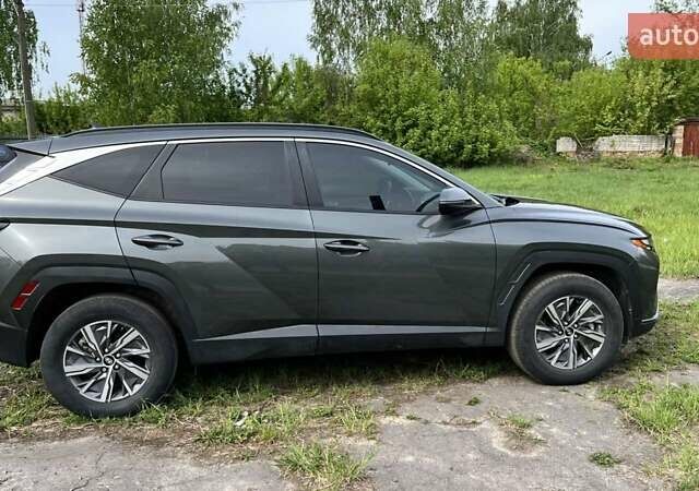 Серый Хендай Туксон, объемом двигателя 1.6 л и пробегом 65 тыс. км за 24500 $, фото 10 на Automoto.ua