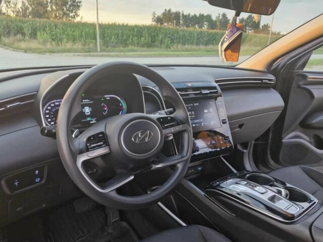 Сірий Хендай Туксон, об'ємом двигуна 1.6 л та пробігом 49 тис. км за 13000 $, фото 9 на Automoto.ua