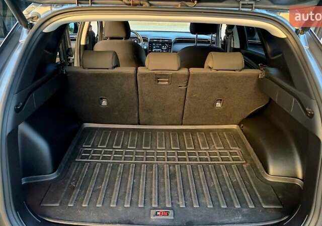 Сірий Хендай Туксон, об'ємом двигуна 2 л та пробігом 55 тис. км за 27999 $, фото 16 на Automoto.ua