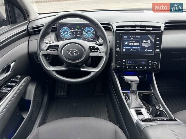 Серый Хендай Туксон, объемом двигателя 2 л и пробегом 62 тыс. км за 24500 $, фото 22 на Automoto.ua