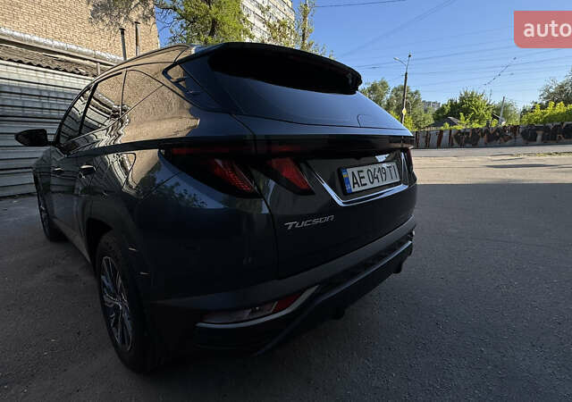 Сірий Хендай Туксон, об'ємом двигуна 2 л та пробігом 43 тис. км за 27000 $, фото 6 на Automoto.ua