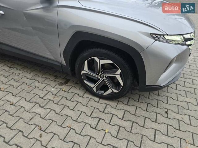 Серый Хендай Туксон, объемом двигателя 2 л и пробегом 39 тыс. км за 30500 $, фото 97 на Automoto.ua