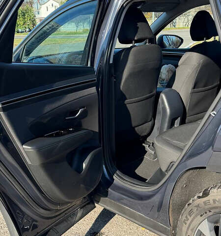 Сірий Хендай Туксон, об'ємом двигуна 1.6 л та пробігом 68 тис. км за 30000 $, фото 6 на Automoto.ua