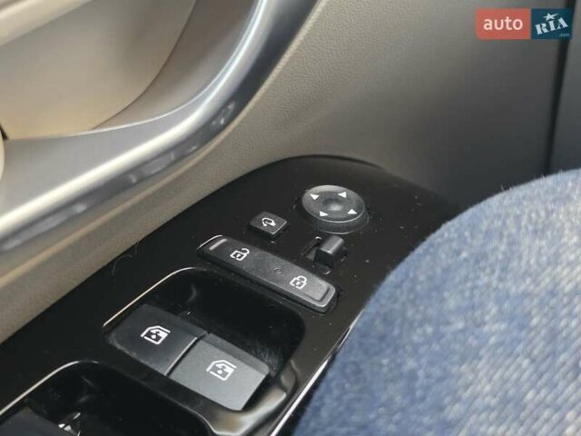 Серый Хендай Туксон, объемом двигателя 2 л и пробегом 39 тыс. км за 30500 $, фото 23 на Automoto.ua