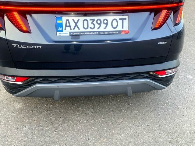 Сірий Хендай Туксон, об'ємом двигуна 2 л та пробігом 23 тис. км за 29000 $, фото 3 на Automoto.ua