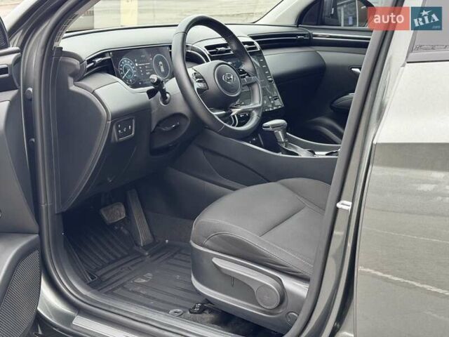 Серый Хендай Туксон, объемом двигателя 2 л и пробегом 62 тыс. км за 24500 $, фото 14 на Automoto.ua