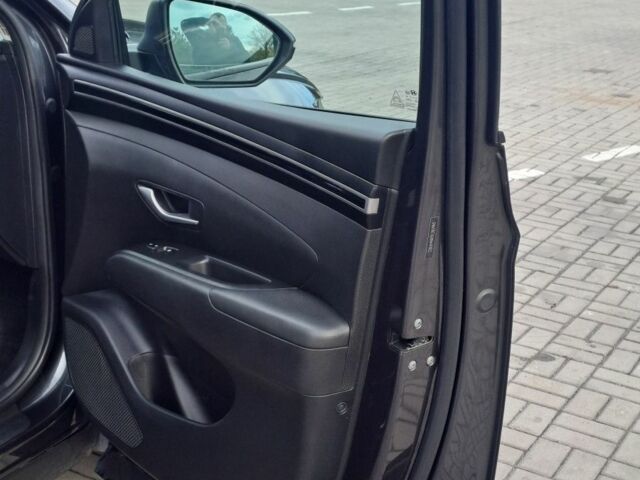 Серый Хендай Туксон, объемом двигателя 0 л и пробегом 27 тыс. км за 26000 $, фото 6 на Automoto.ua