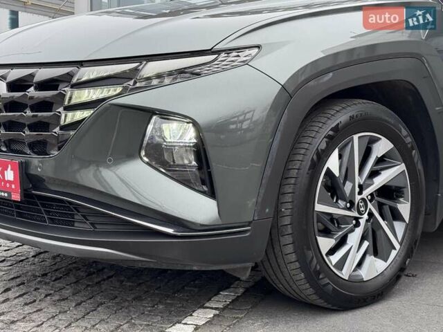 Серый Хендай Туксон, объемом двигателя 2 л и пробегом 62 тыс. км за 24500 $, фото 9 на Automoto.ua