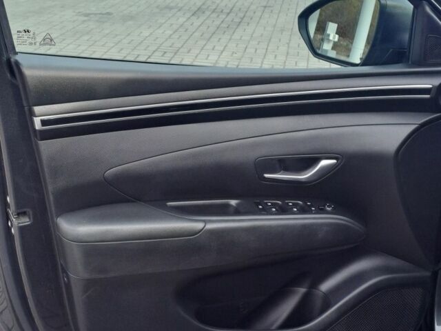 Серый Хендай Туксон, объемом двигателя 0 л и пробегом 27 тыс. км за 26000 $, фото 5 на Automoto.ua