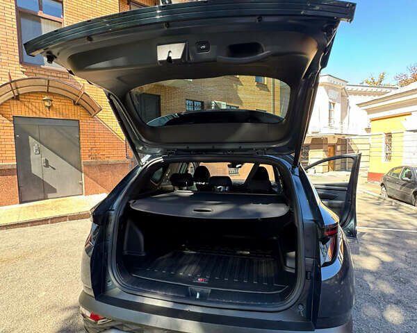 Серый Хендай Туксон, объемом двигателя 1.6 л и пробегом 53 тыс. км за 37000 $, фото 8 на Automoto.ua