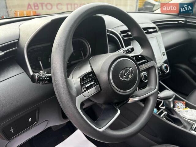 Серый Хендай Туксон, объемом двигателя 2.5 л и пробегом 28 тыс. км за 26990 $, фото 28 на Automoto.ua