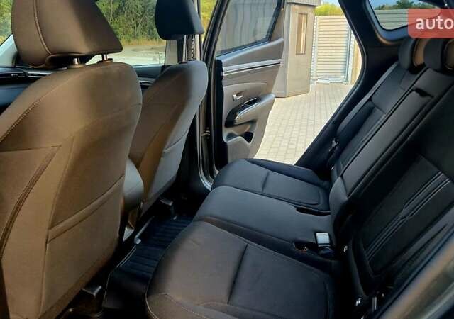 Сірий Хендай Туксон, об'ємом двигуна 2 л та пробігом 55 тис. км за 27999 $, фото 11 на Automoto.ua