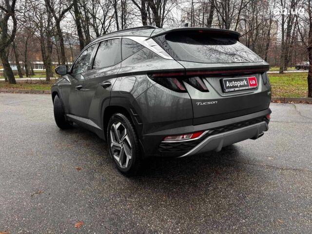 Серый Хендай Туксон, объемом двигателя 1.6 л и пробегом 105 тыс. км за 29990 $, фото 3 на Automoto.ua