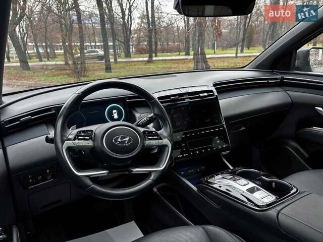 Серый Хендай Туксон, объемом двигателя 1.6 л и пробегом 105 тыс. км за 29990 $, фото 16 на Automoto.ua