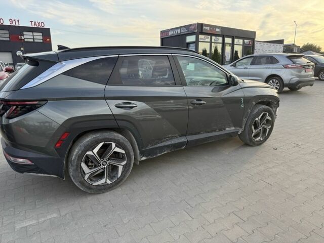 Серый Хендай Туксон, объемом двигателя 2.5 л и пробегом 45 тыс. км за 17999 $, фото 1 на Automoto.ua