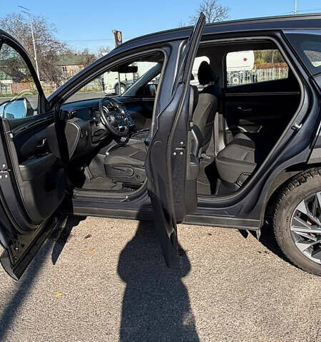 Сірий Хендай Туксон, об'ємом двигуна 1.6 л та пробігом 68 тис. км за 30000 $, фото 4 на Automoto.ua