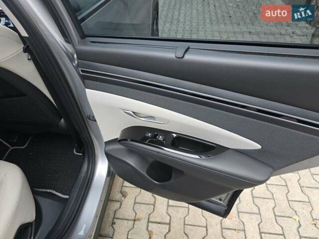 Серый Хендай Туксон, объемом двигателя 2 л и пробегом 39 тыс. км за 30500 $, фото 78 на Automoto.ua