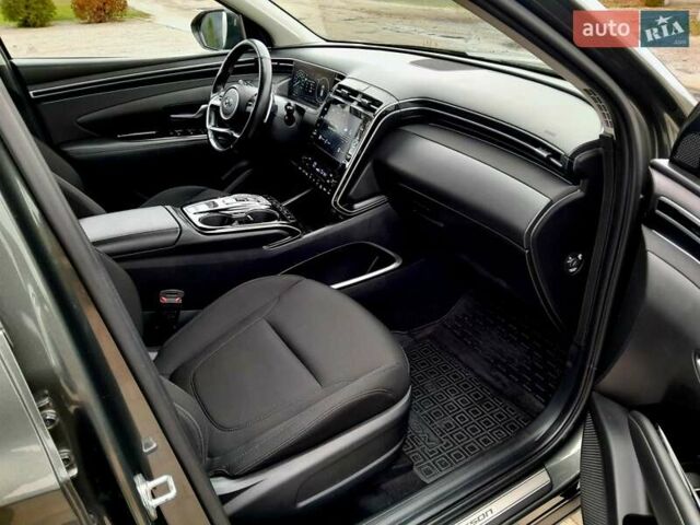 Сірий Хендай Туксон, об'ємом двигуна 1.6 л та пробігом 62 тис. км за 26700 $, фото 12 на Automoto.ua