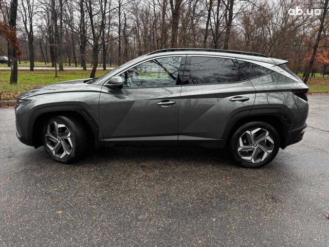 Серый Хендай Туксон, объемом двигателя 1.6 л и пробегом 105 тыс. км за 29990 $, фото 2 на Automoto.ua