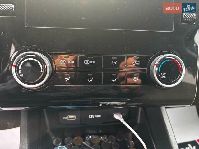 Серый Хендай Туксон, объемом двигателя 2.5 л и пробегом 28 тыс. км за 26990 $, фото 25 на Automoto.ua