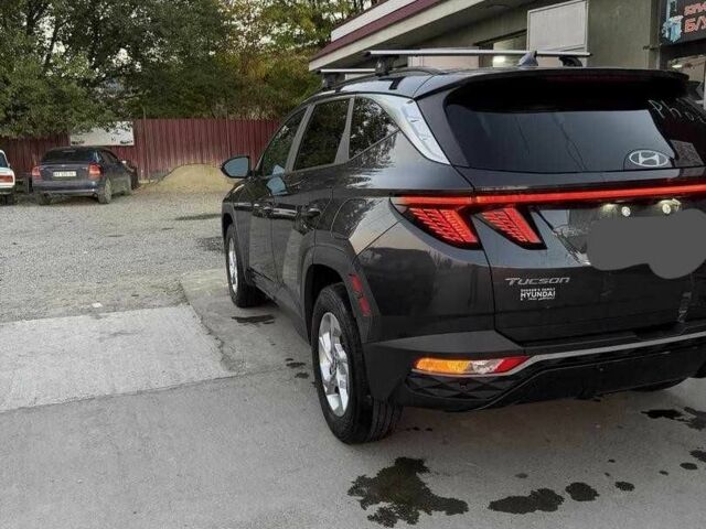 Серый Хендай Туксон, объемом двигателя 2.5 л и пробегом 57 тыс. км за 16500 $, фото 3 на Automoto.ua