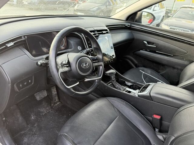 Серый Хендай Туксон, объемом двигателя 2.5 л и пробегом 45 тыс. км за 17999 $, фото 6 на Automoto.ua