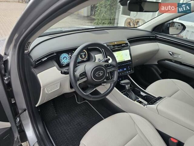 Серый Хендай Туксон, объемом двигателя 2 л и пробегом 39 тыс. км за 30500 $, фото 26 на Automoto.ua