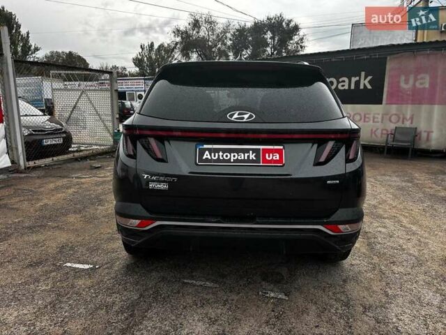 Серый Хендай Туксон, объемом двигателя 2.5 л и пробегом 28 тыс. км за 26990 $, фото 1 на Automoto.ua