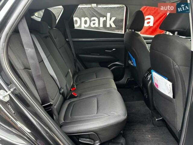 Серый Хендай Туксон, объемом двигателя 2.5 л и пробегом 28 тыс. км за 26990 $, фото 19 на Automoto.ua