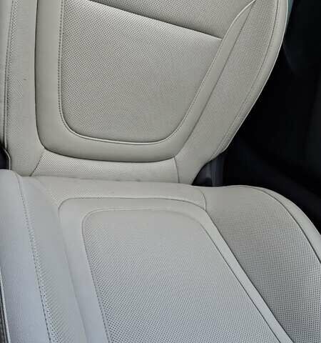 Серый Хендай Туксон, объемом двигателя 1.6 л и пробегом 77 тыс. км за 32400 $, фото 18 на Automoto.ua