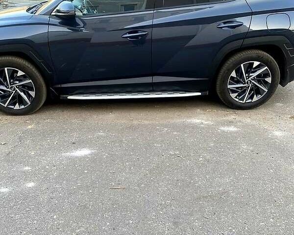 Серый Хендай Туксон, объемом двигателя 2 л и пробегом 23 тыс. км за 29000 $, фото 9 на Automoto.ua