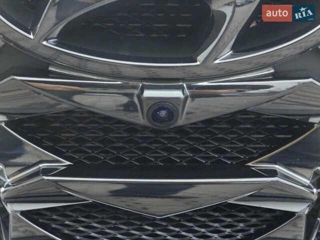 Серый Хендай Туксон, объемом двигателя 2 л и пробегом 39 тыс. км за 30500 $, фото 4 на Automoto.ua