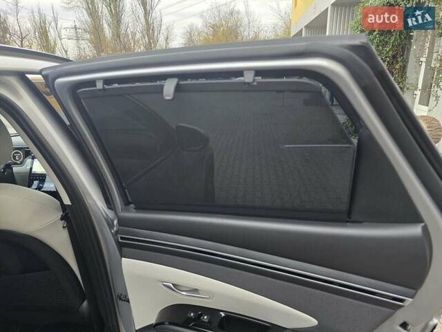 Серый Хендай Туксон, объемом двигателя 2 л и пробегом 39 тыс. км за 30500 $, фото 79 на Automoto.ua