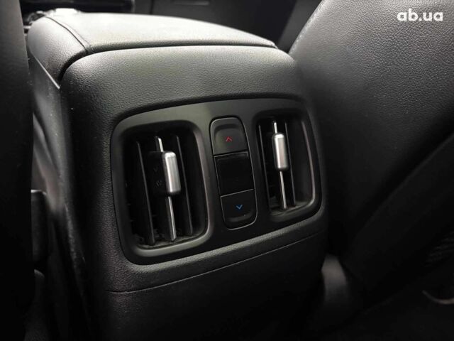 Серый Хендай Туксон, объемом двигателя 1.6 л и пробегом 105 тыс. км за 29990 $, фото 34 на Automoto.ua