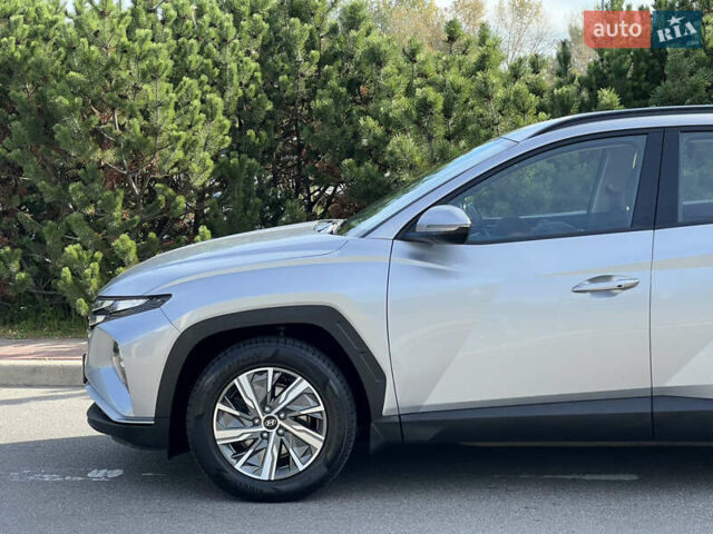 Сірий Хендай Туксон, об'ємом двигуна 2 л та пробігом 68 тис. км за 24500 $, фото 11 на Automoto.ua