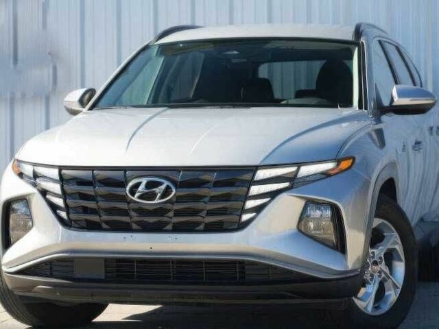 Серый Хендай Туксон, объемом двигателя 2.5 л и пробегом 10 тыс. км за 11000 $, фото 2 на Automoto.ua