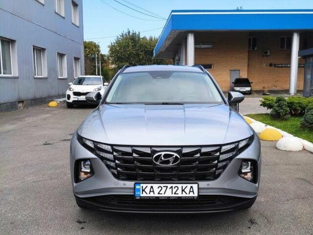 Сірий Хендай Туксон, об'ємом двигуна 2 л та пробігом 50 тис. км за 26500 $, фото 2 на Automoto.ua
